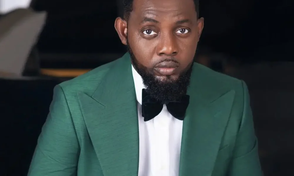 'They live on borrowed wigs, outfits’ - Comedian AY speaks on fake celebrity lifestyle
