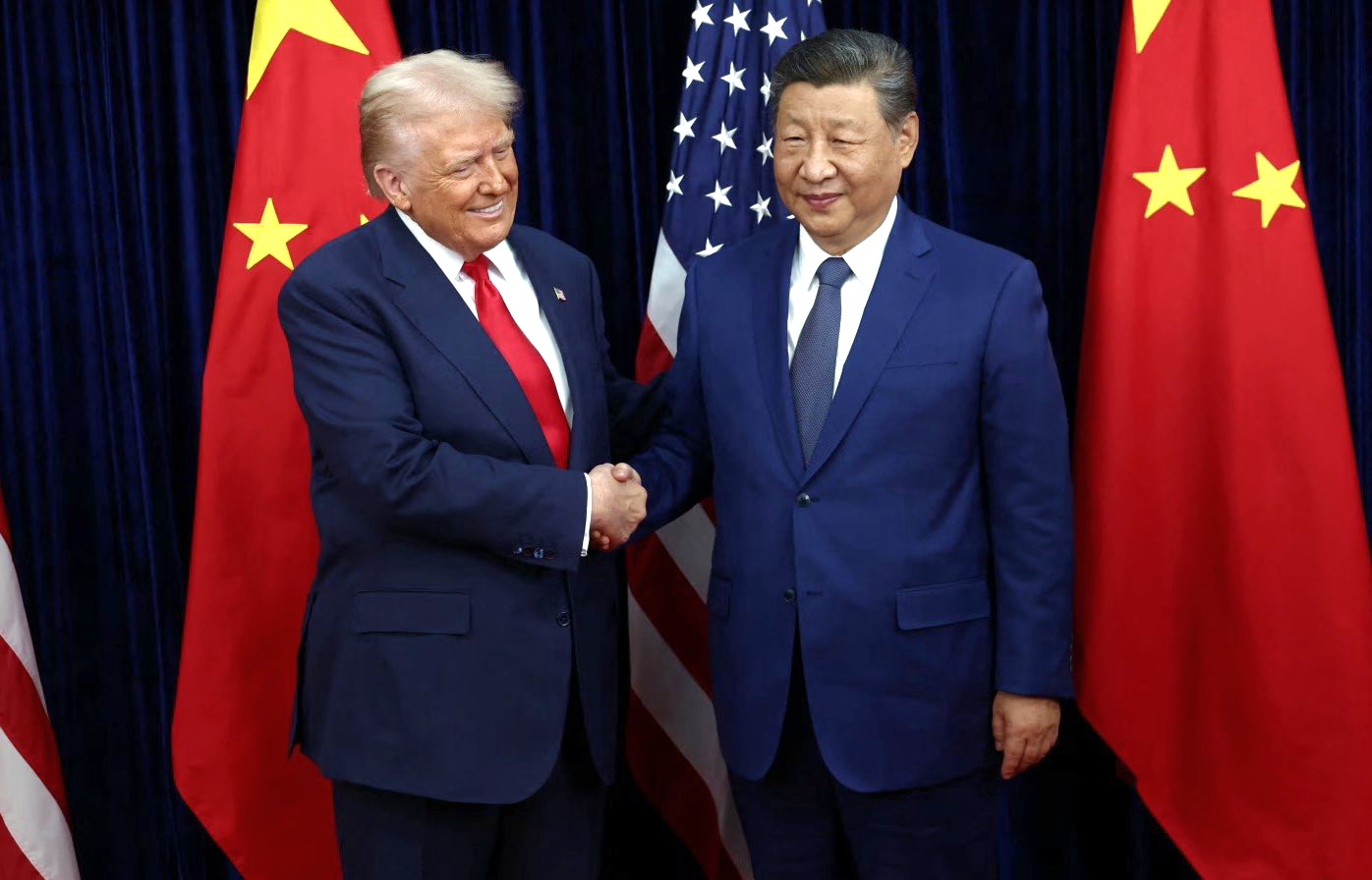 Trump slashes tariffs on China after meeting Xi
