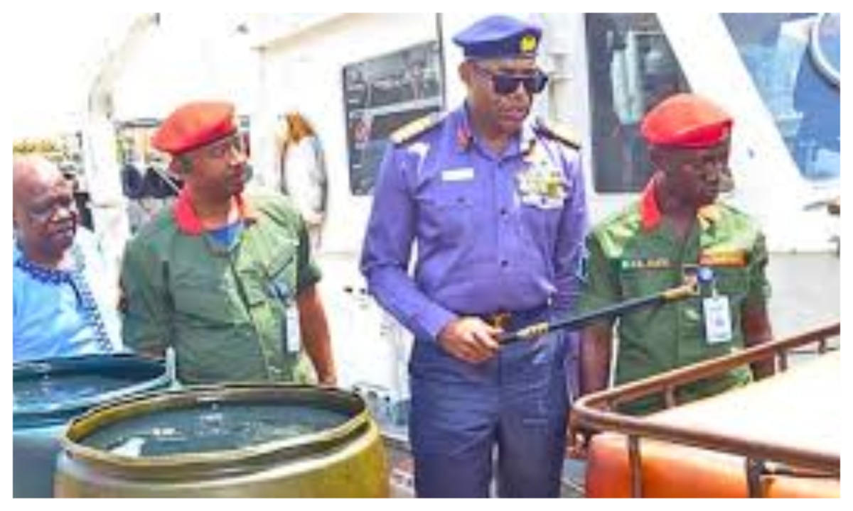 Navy intercepts boat laden with 4,000 litres of suspected diesel in Lagos