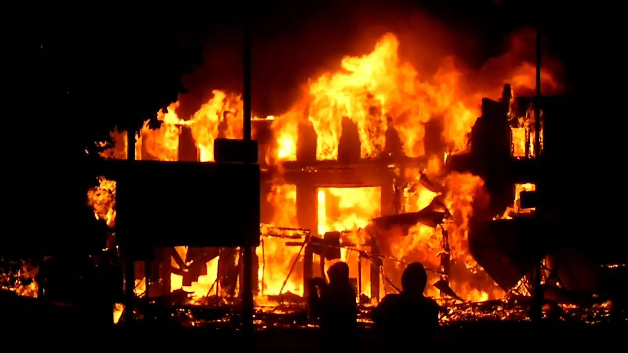 Fire ravages residential building in Ibadan