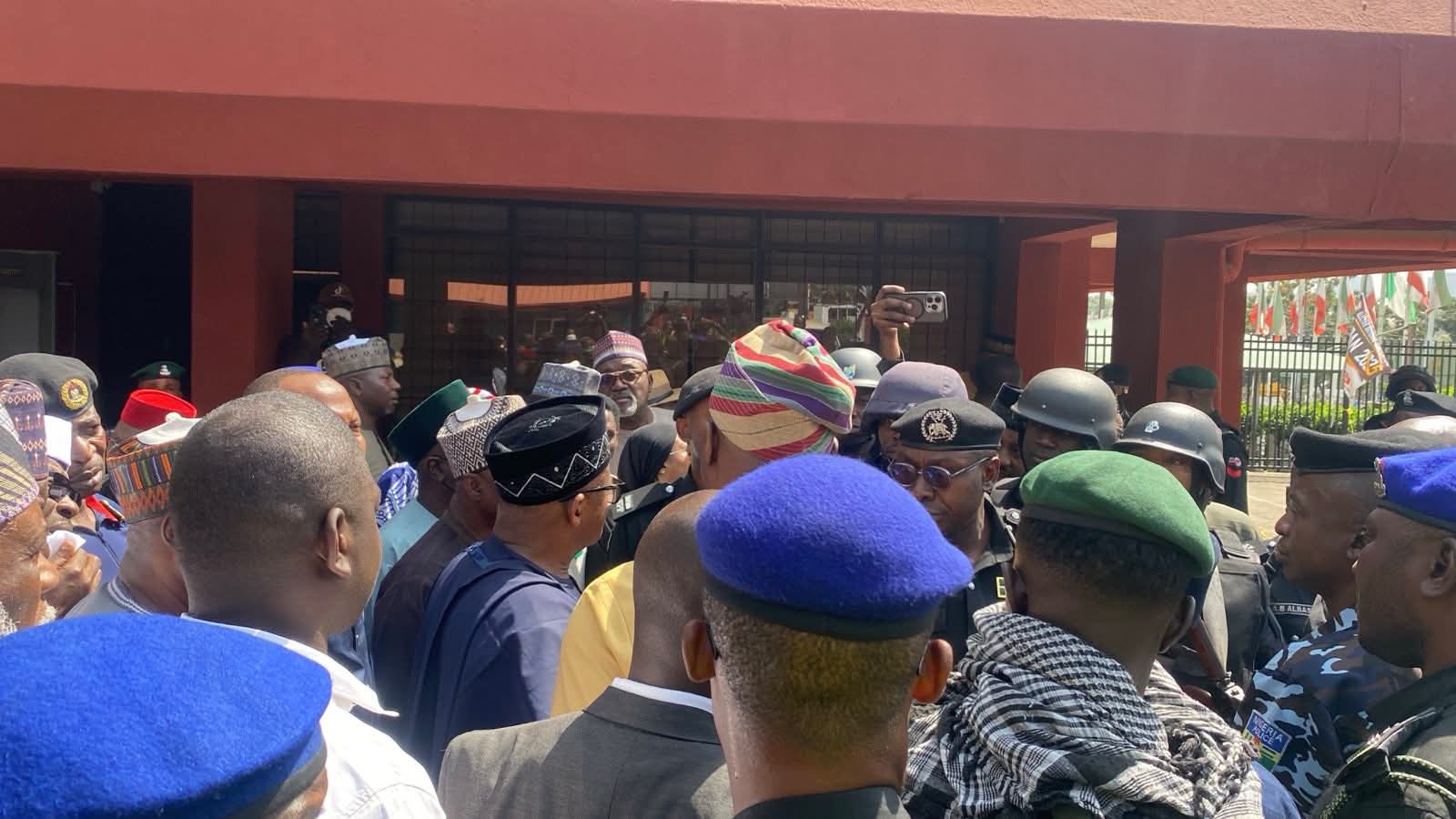 PDP sends message to Nigerians after 'attack' on national secretaria