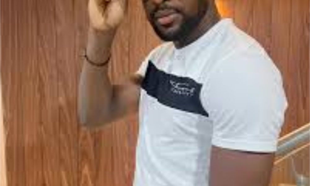Actor Taye Arimoro calls out Peggy Ovie, crew members for beating him on location