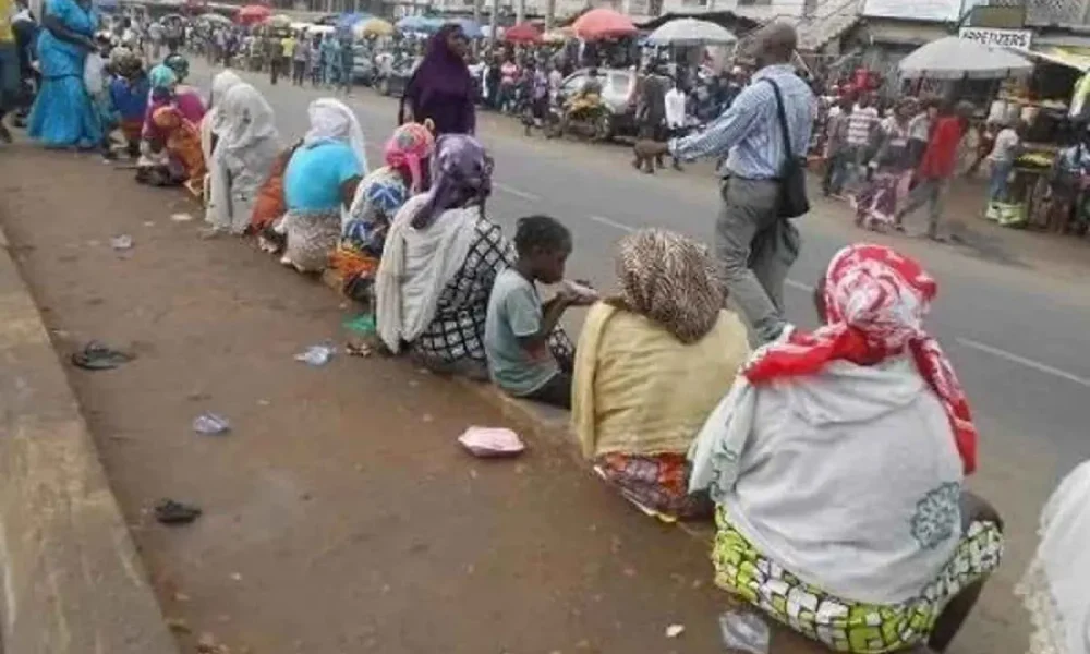 Lagos govt arrests 15 street beggars in Ikosi Ketu