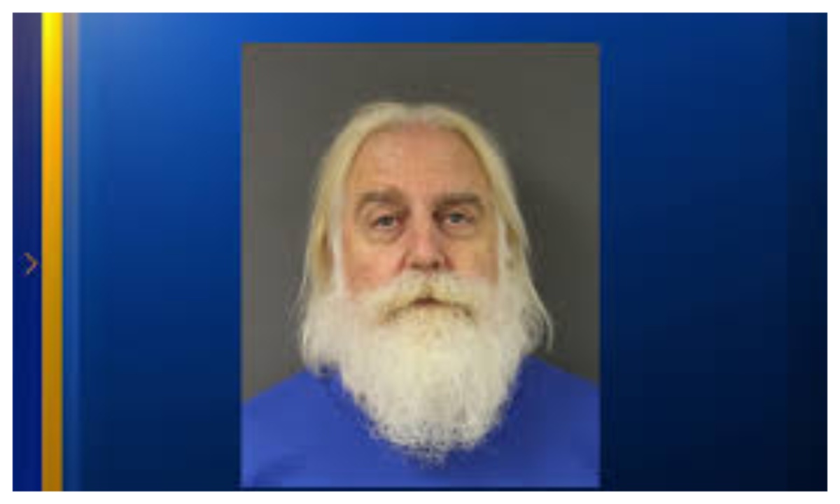 Father Christmas arrested for child pornography offenses