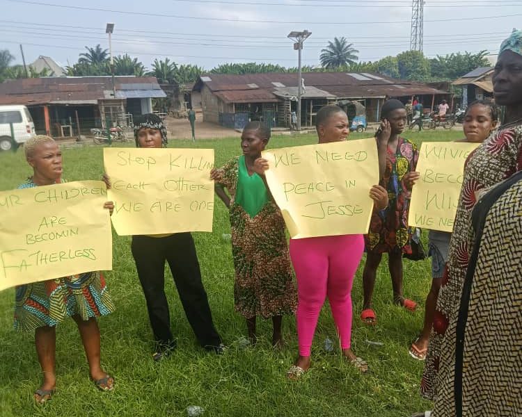 Idjerhe women threaten to report youths behind cult killings to police
