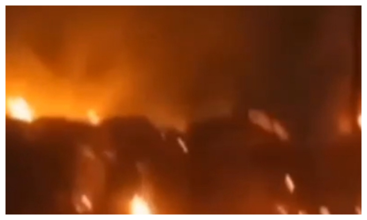 Fire guts Police Officers Wives' stores in Ekpoma 24-hours after protest