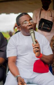Rep. Ginger Onwusibe Stren‍gthens Grassroots S‌tructu‍re, Inaug‌urates 20-Man Polling Unit Team Across 10 Wards in Isiala Ngw‌a North