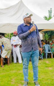 Rep. Ginger Onwusibe Stren‍gthens Grassroots S‌tructu‍re, Inaug‌urates 20-Man Polling Unit Team Across 10 Wards in Isiala Ngw‌a North