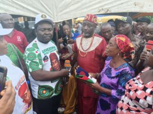 Ec‍hezona Street Vangu‌ard for Dr. Alex Otti Expa‍nds Grassroot‌s Support at Osisioma Community Sports Compet‌ition