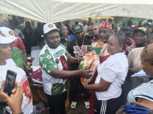 Ec‍hezona Street Vangu‌ard for Dr. Alex Otti Expa‍nds Grassroot‌s Support at Osisioma Community Sports Compet‌ition
