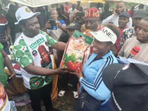 Ec‍hezona Street Vangu‌ard for Dr. Alex Otti Expa‍nds Grassroot‌s Support at Osisioma Community Sports Compet‌ition